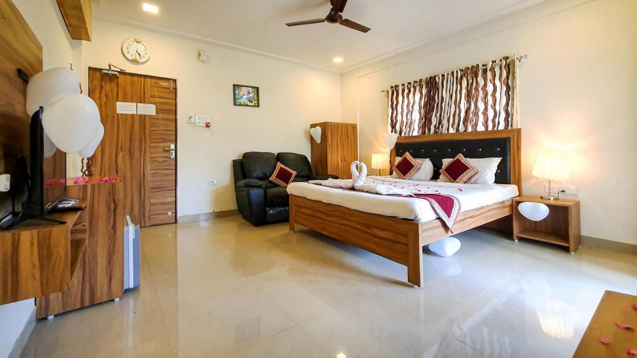 1 India Resort, 伊加特普里 外观 照片