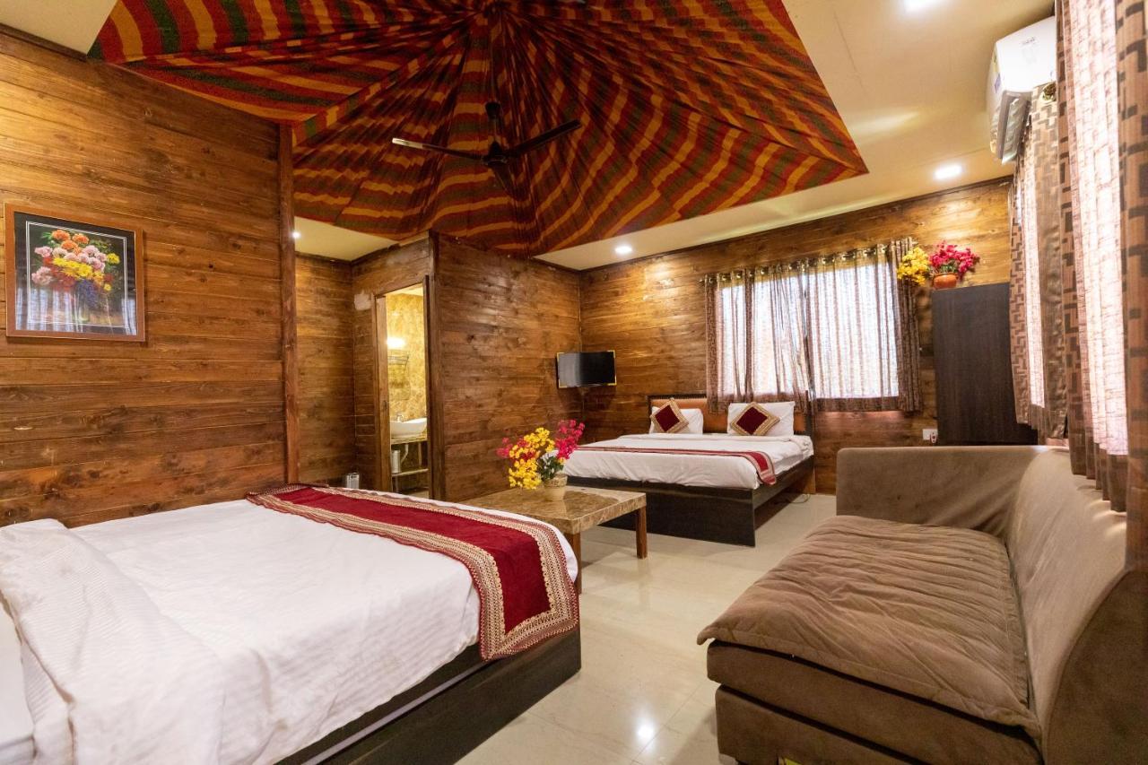 1 India Resort, 伊加特普里 外观 照片