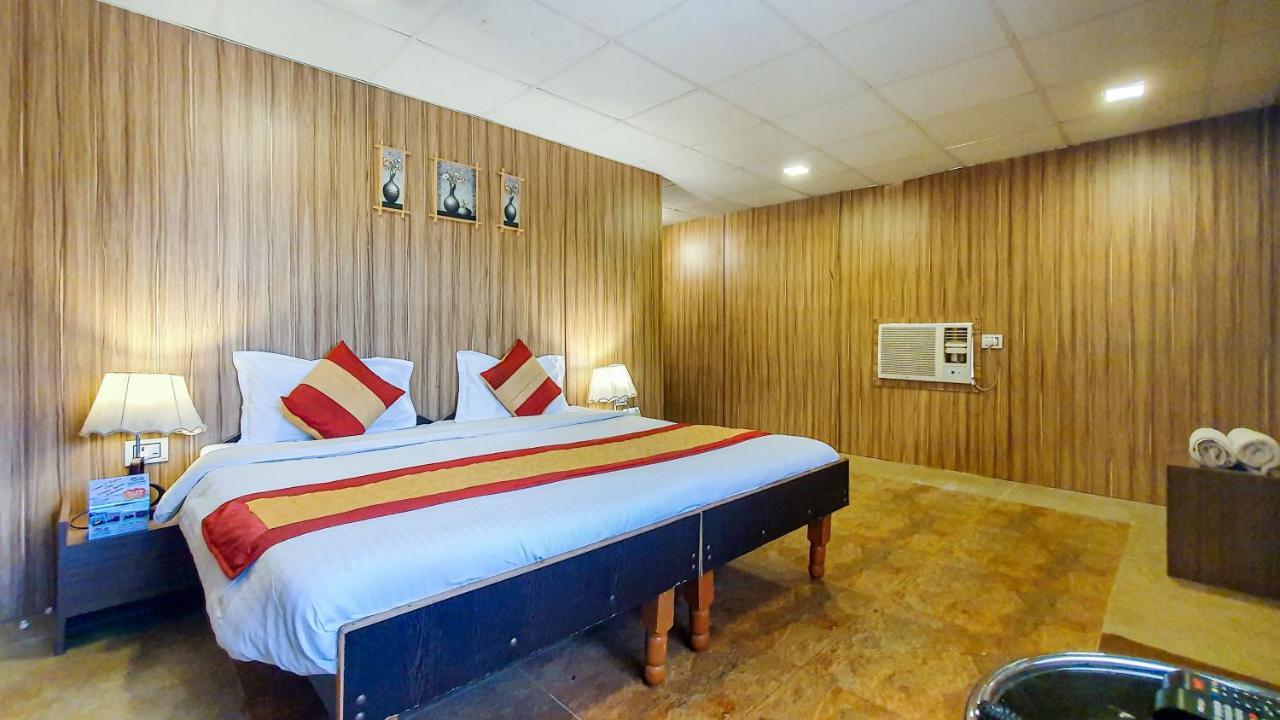 1 India Resort, 伊加特普里 外观 照片
