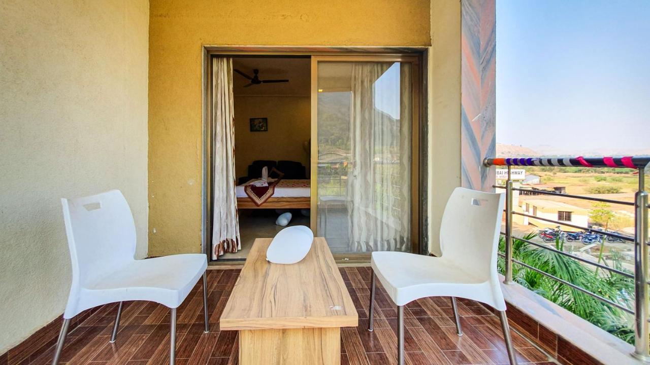 1 India Resort, 伊加特普里 外观 照片